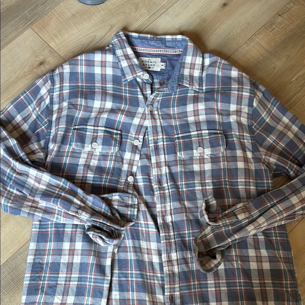 Normal Brand Mens Medium lightweight flannel